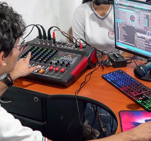 vlcsnap-2025-07-26-09h54m02s634 Large